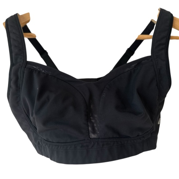 Lululemon TaTa Tamer Bra - Picture 5 of 16
